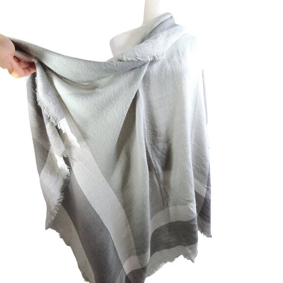 Chunky Gray White Plaid Fringe Colorblock Super Soft Shawl Throw Blanket Scarf - Picture 3 of 4